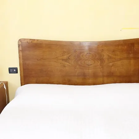 Casa Serena 마로네
